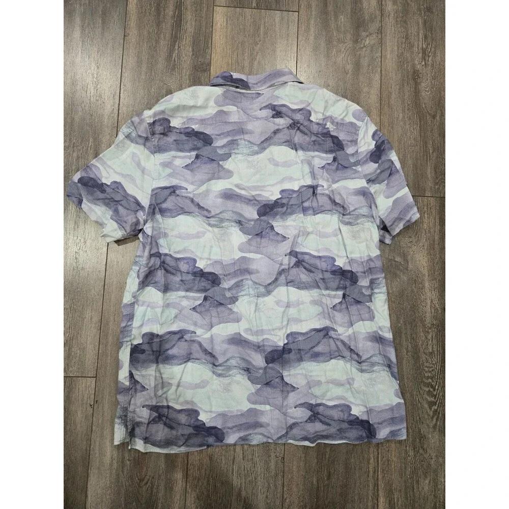 Banana Republic Mens XL Blue Purple Watercolor Camo Short Sleeve Button Up